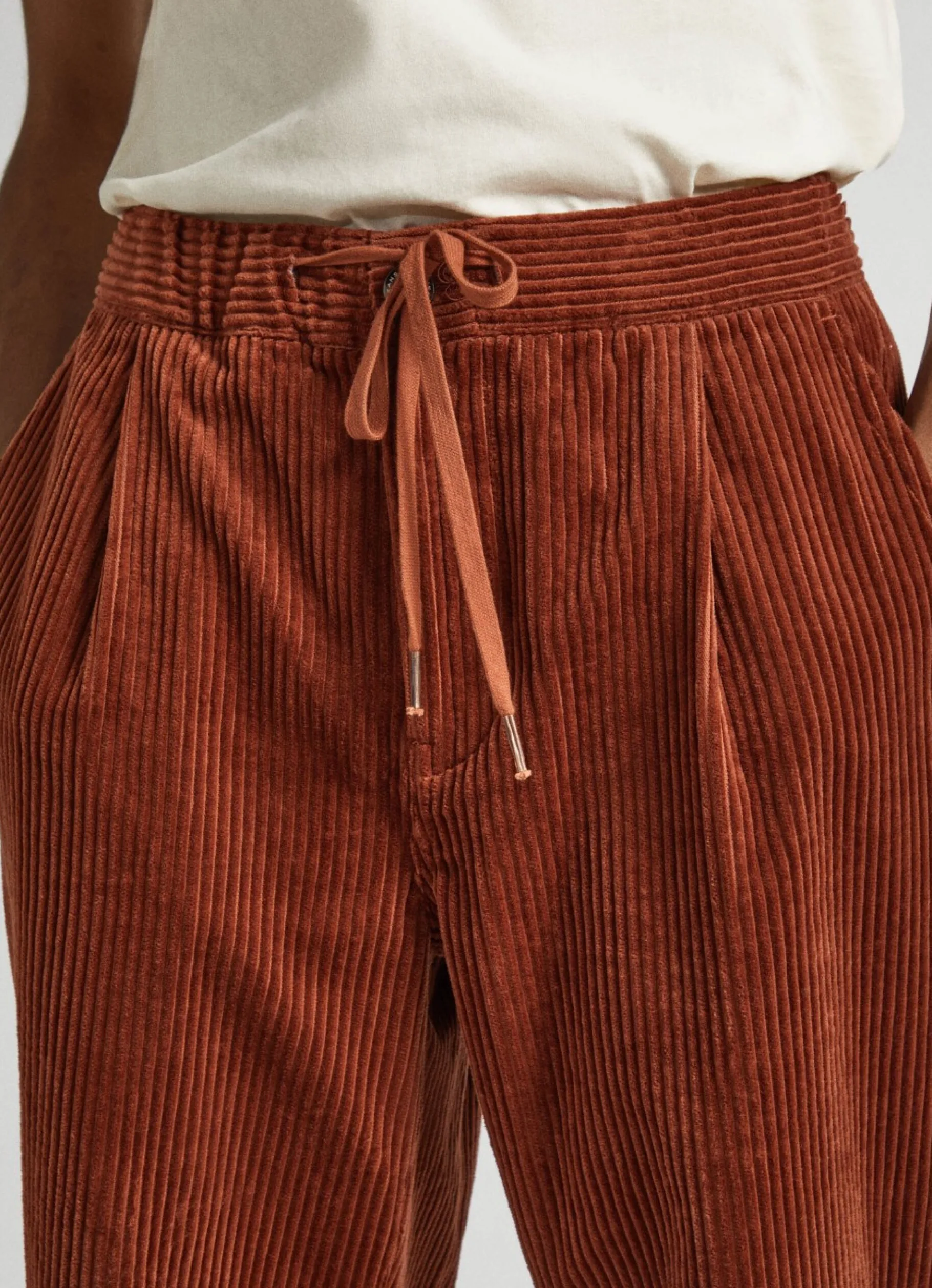 Men Pepe Jeans Alban Loose Fit Corduroy Trousers