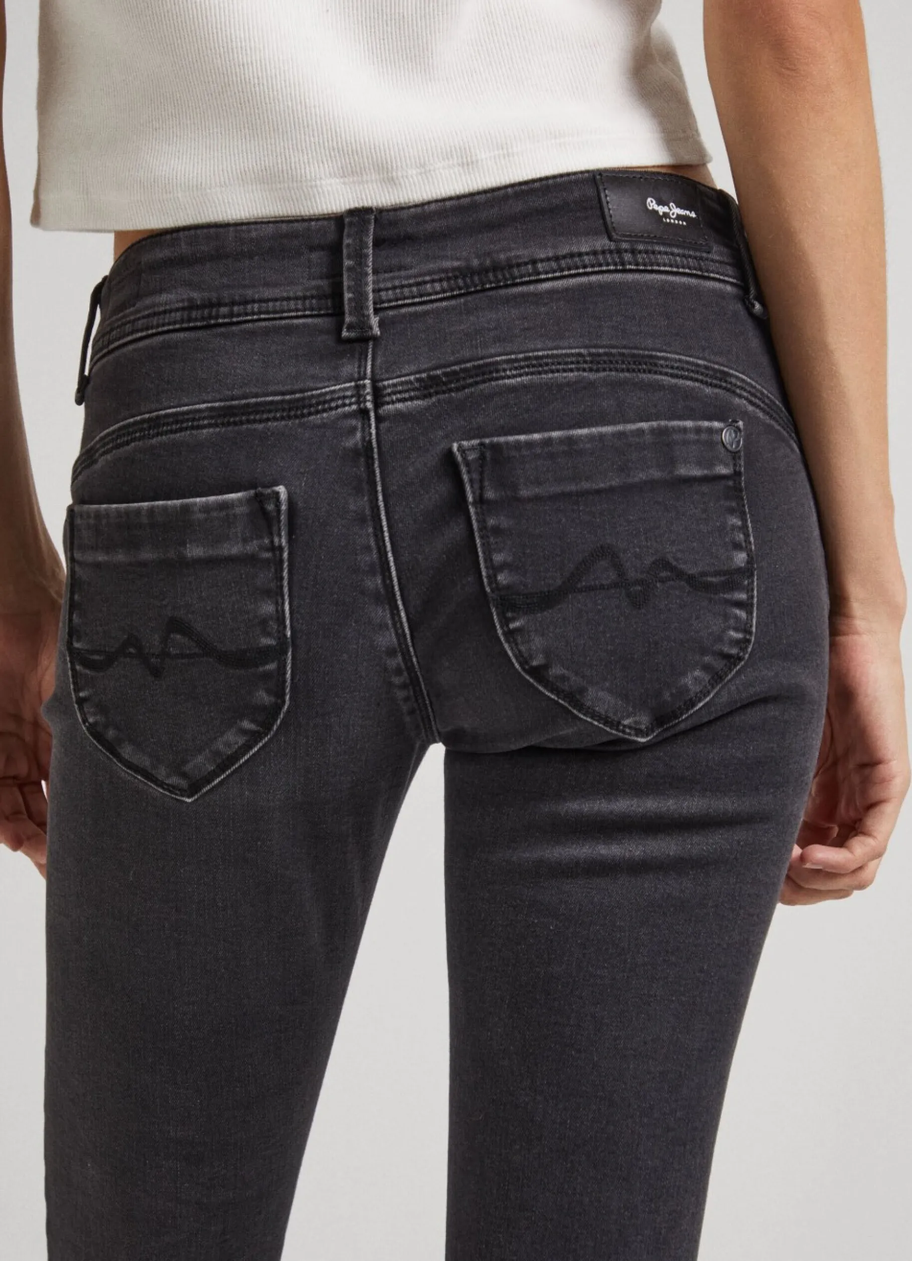 Women Pepe Jeans Brooke Regular Fit Mid-Rise Jeans