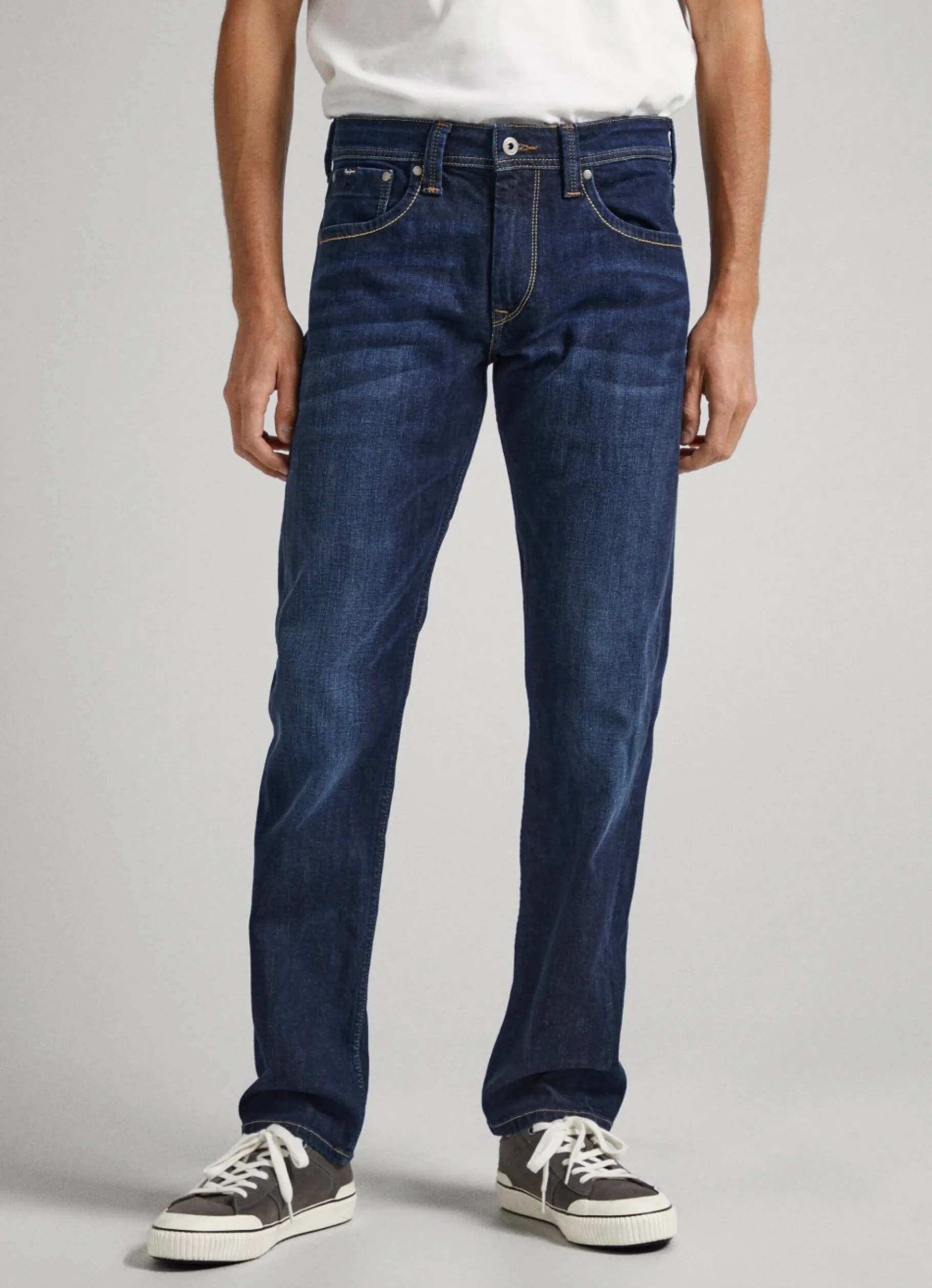 Men Pepe Jeans Cash Regular Fit Mid-Rise Jeans