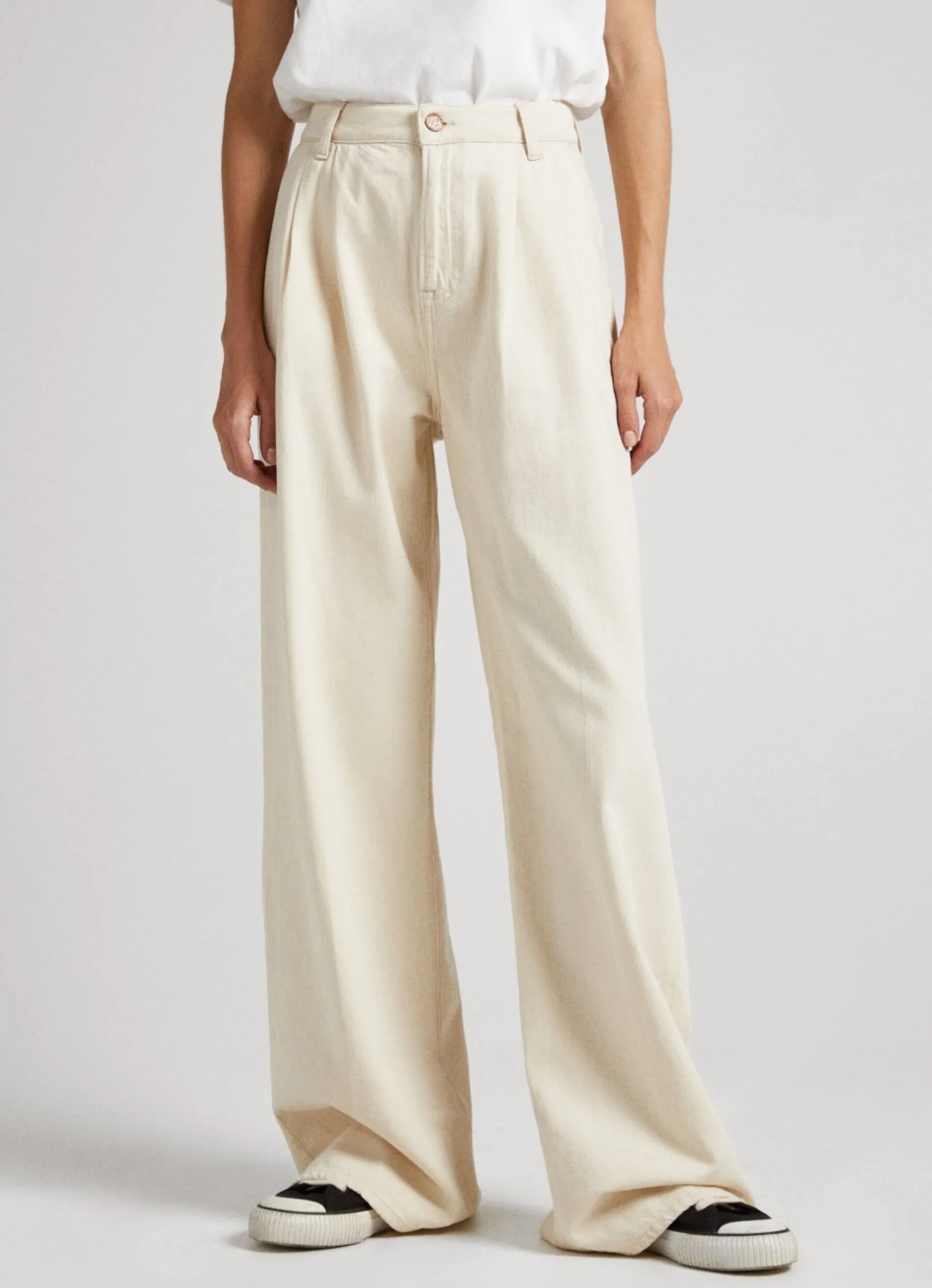 Women Pepe Jeans Cecilia Wide Fit High-Rise Jeans