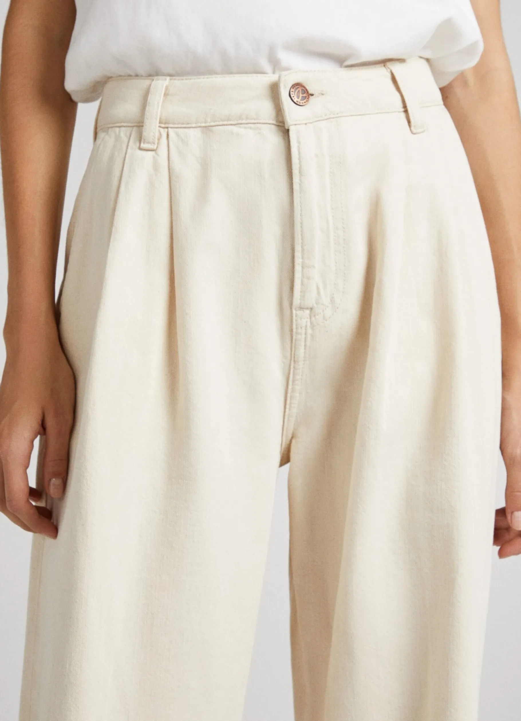 Women Pepe Jeans Cecilia Wide Fit High-Rise Jeans