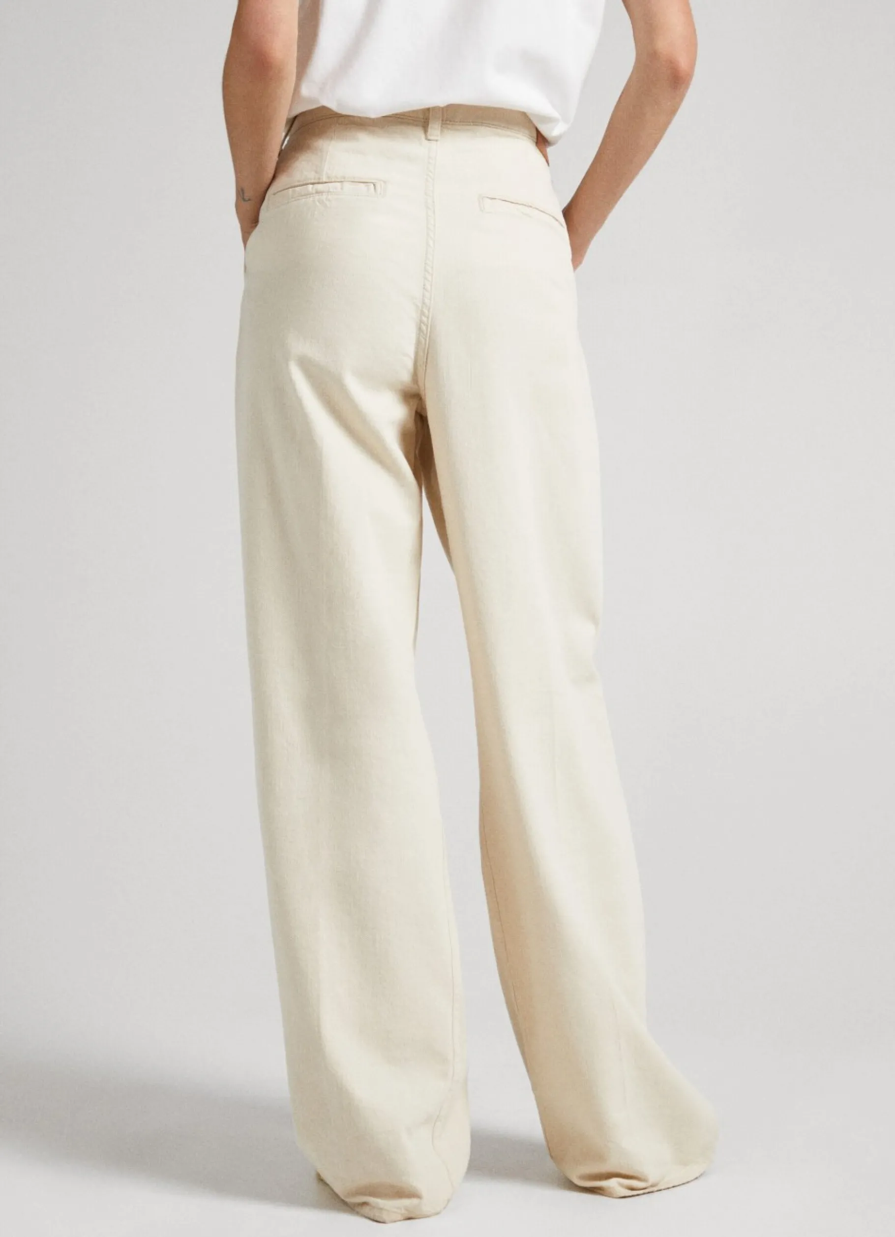 Women Pepe Jeans Cecilia Wide Fit High-Rise Jeans