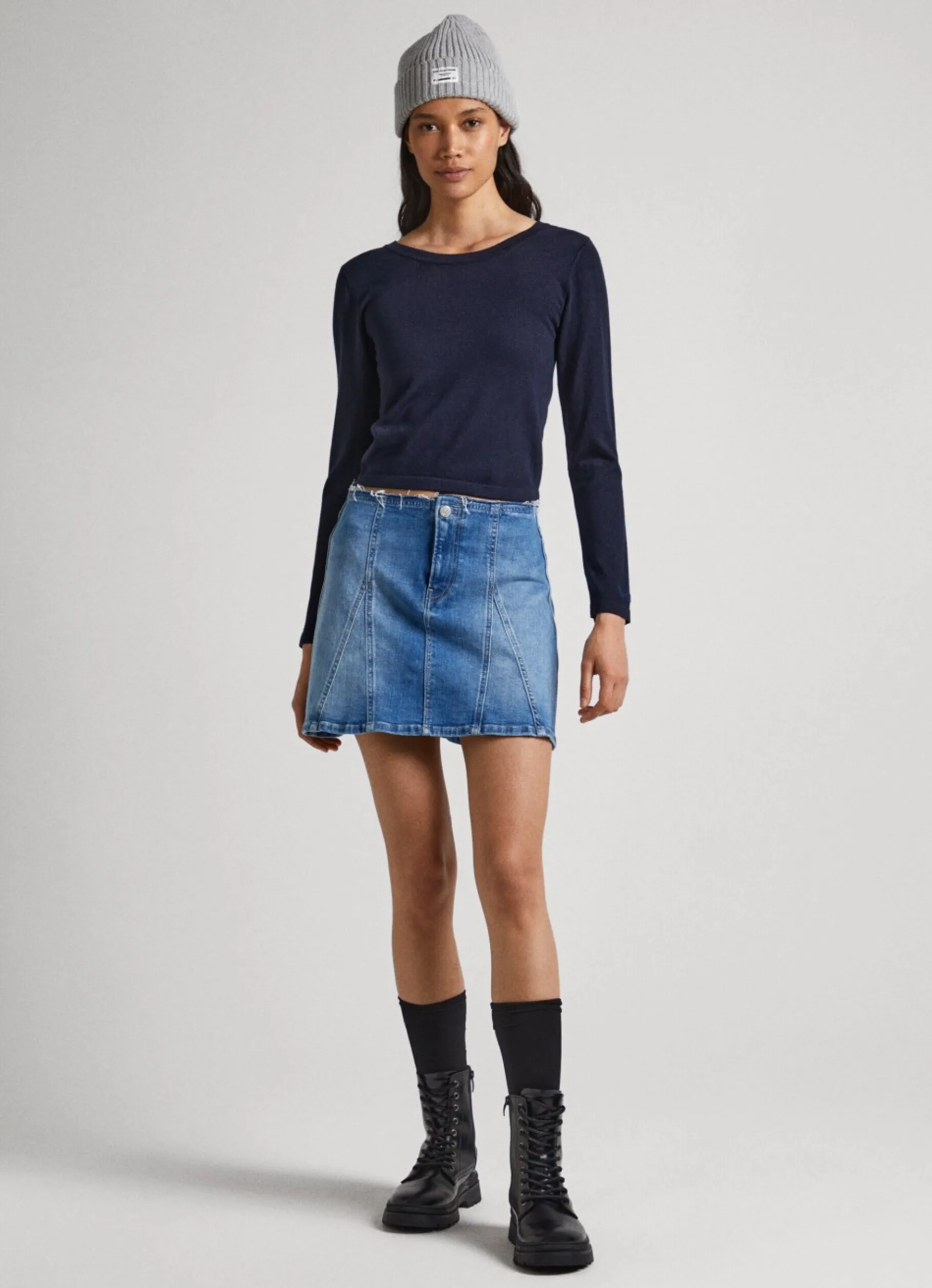 Women Pepe Jeans Cropped Fit Knit Top