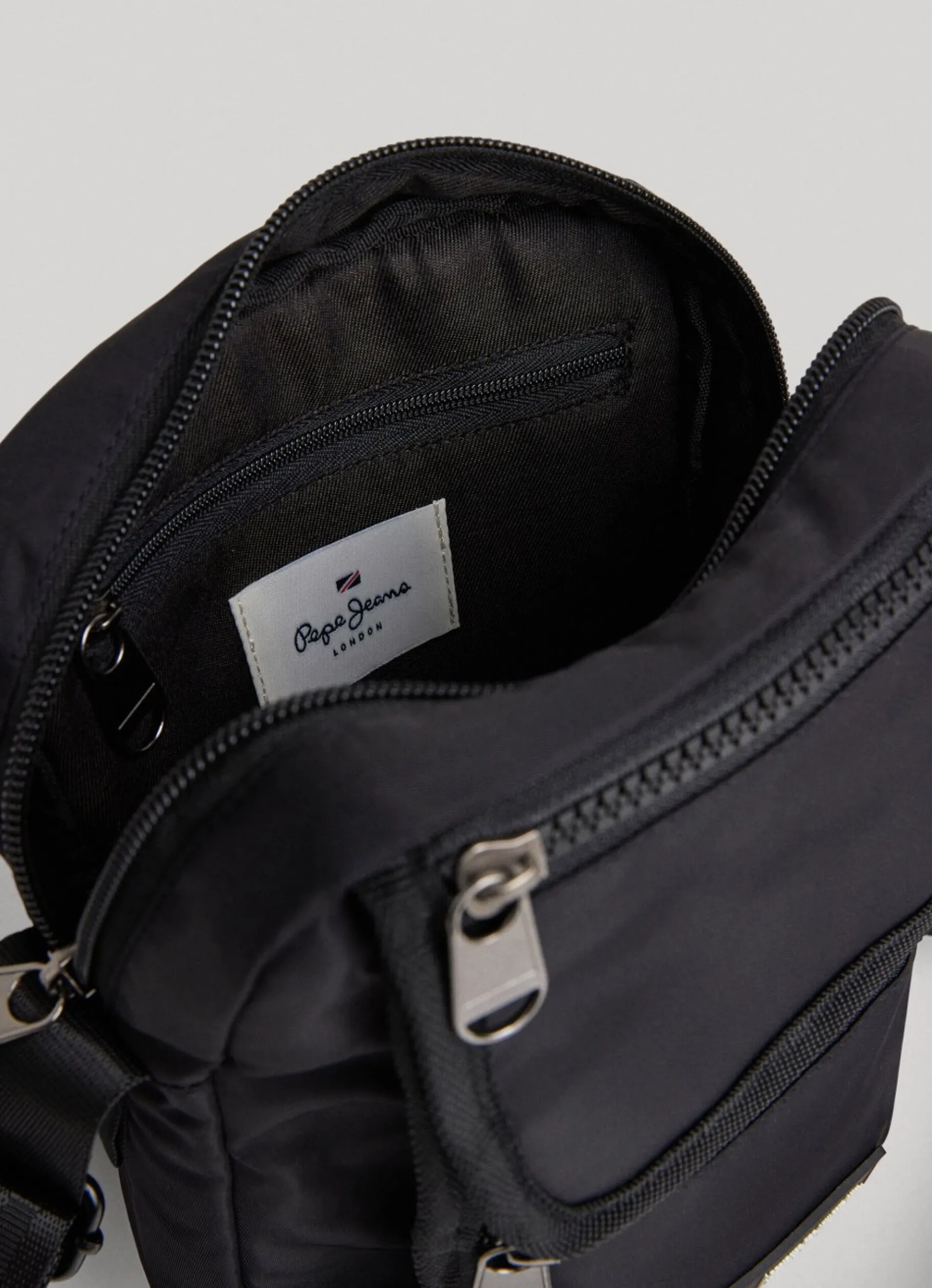 Men Pepe Jeans Double Compartment Crossbody Bag