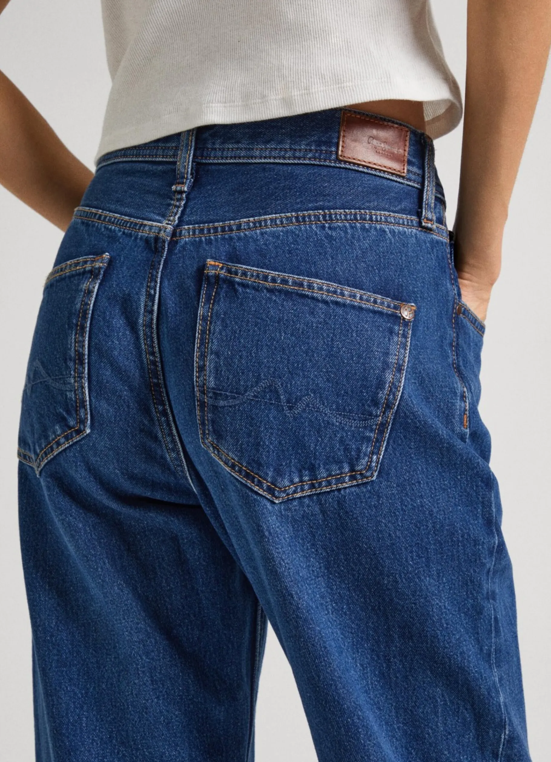 Women Pepe Jeans Dover Relaxed Fit High-Rise Jeans