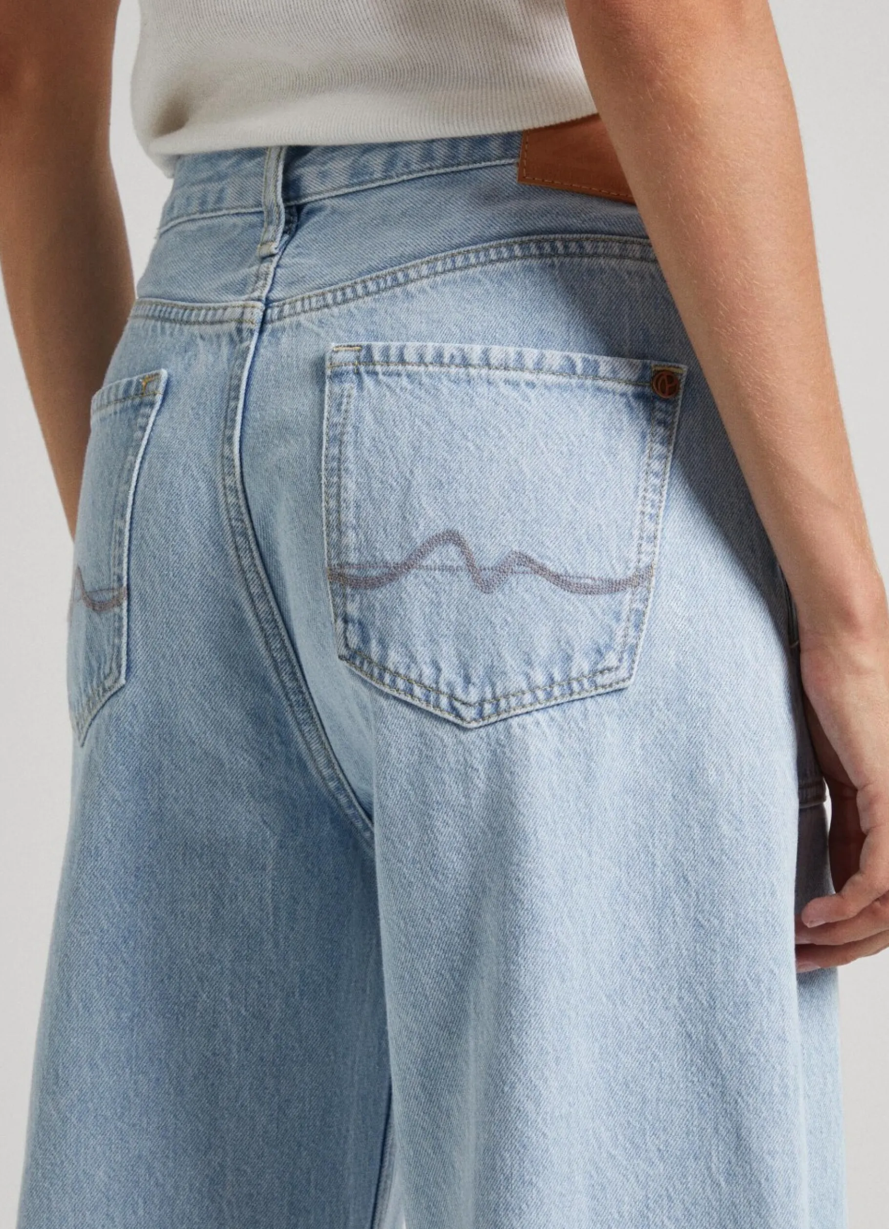 Women Pepe Jeans Febee Wide Fit High-Rise Jeans