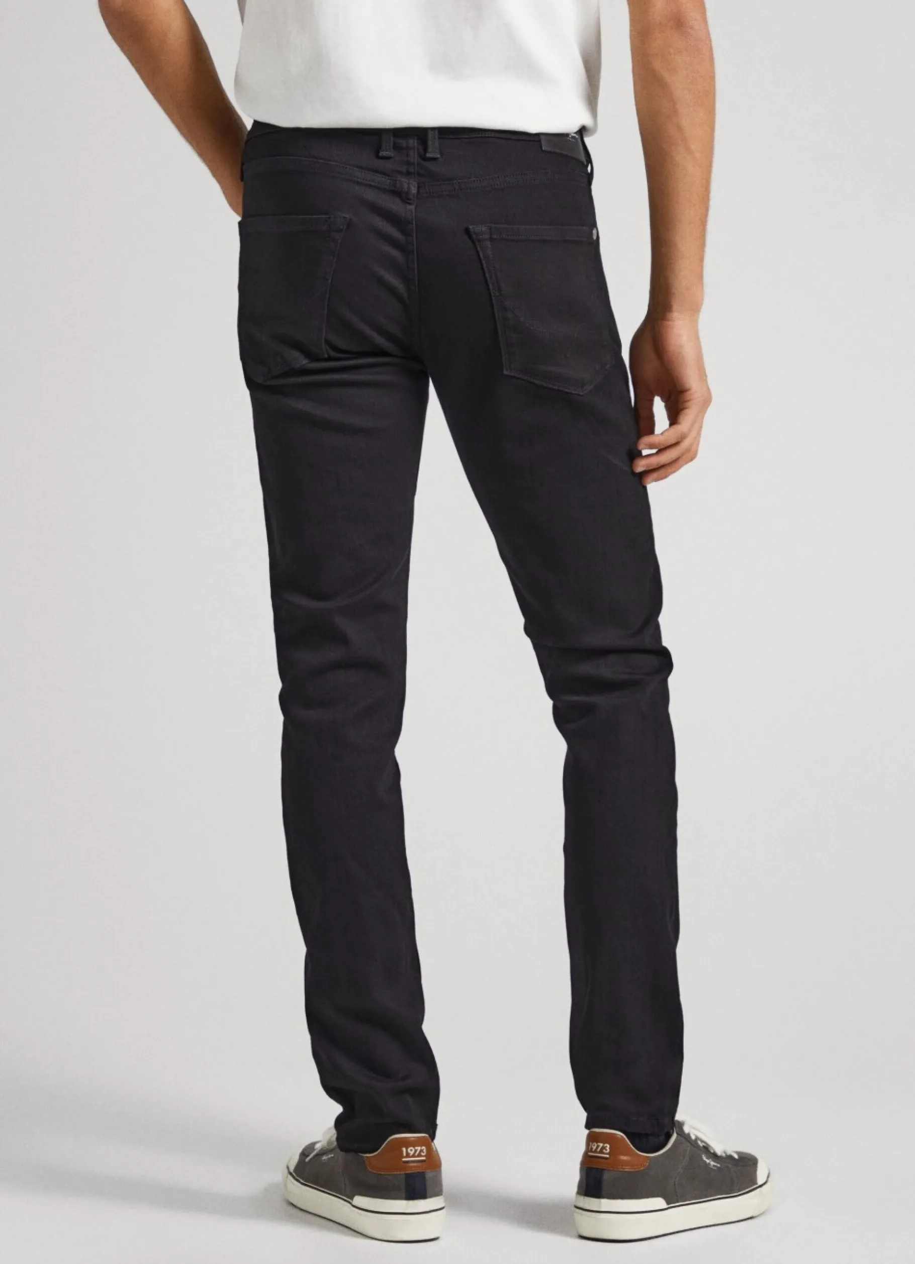 Men Pepe Jeans Finsbury Low-Rise Skinny Jeans