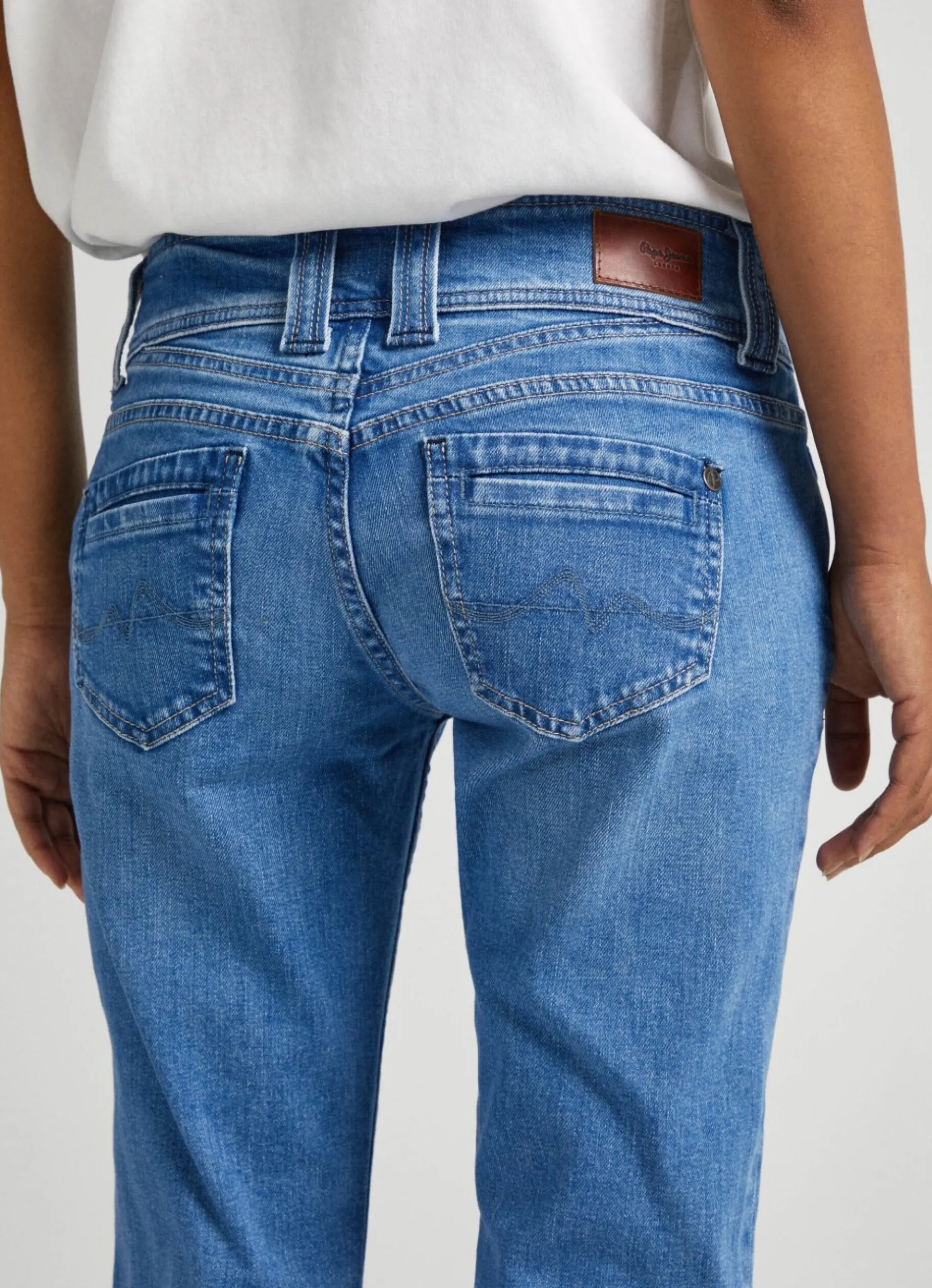 Women Pepe Jeans Gen Regular Fit Mid-Rise Jeans