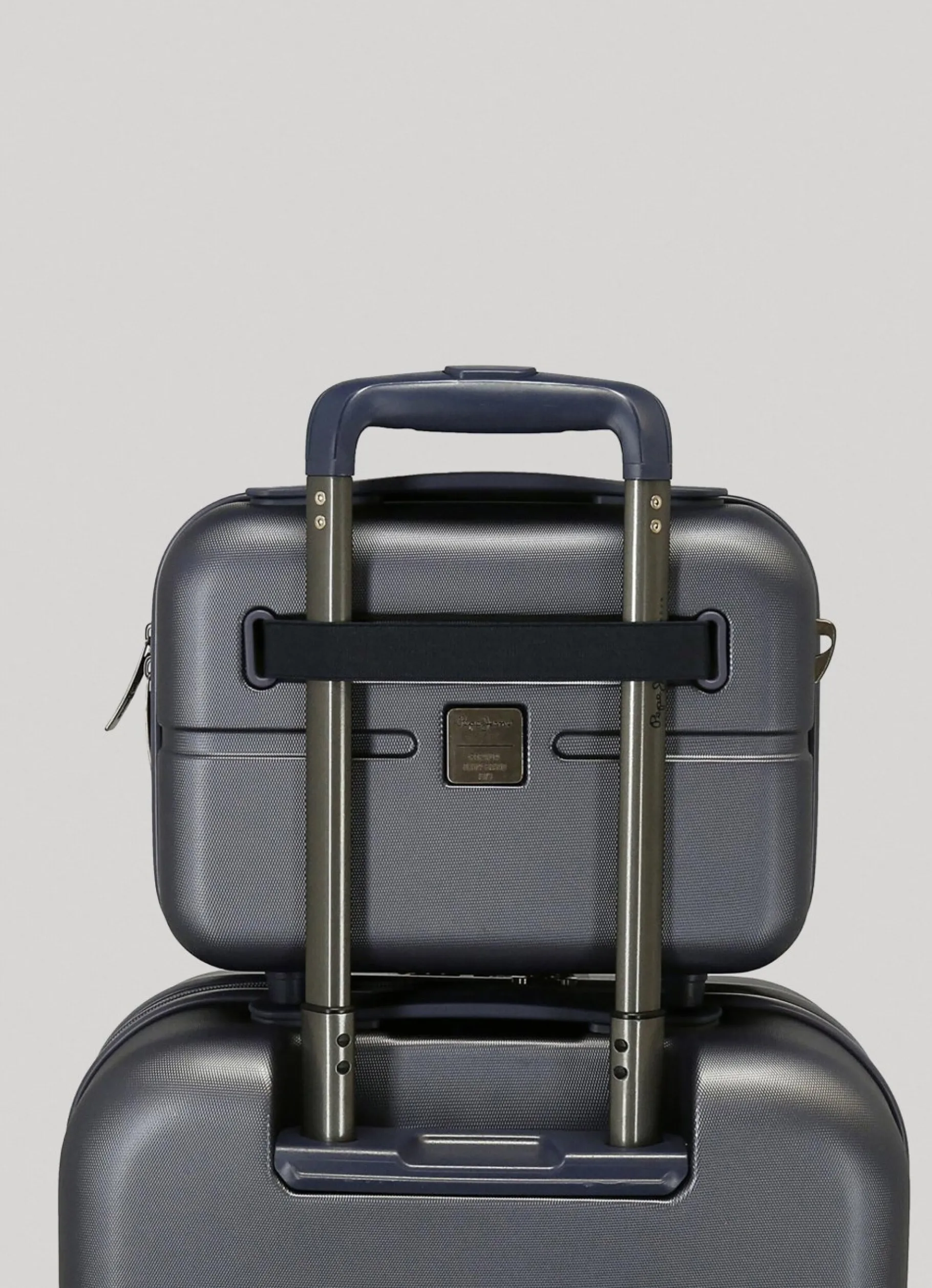 Men Pepe Jeans Hard-Shell Abs Toilet Bag