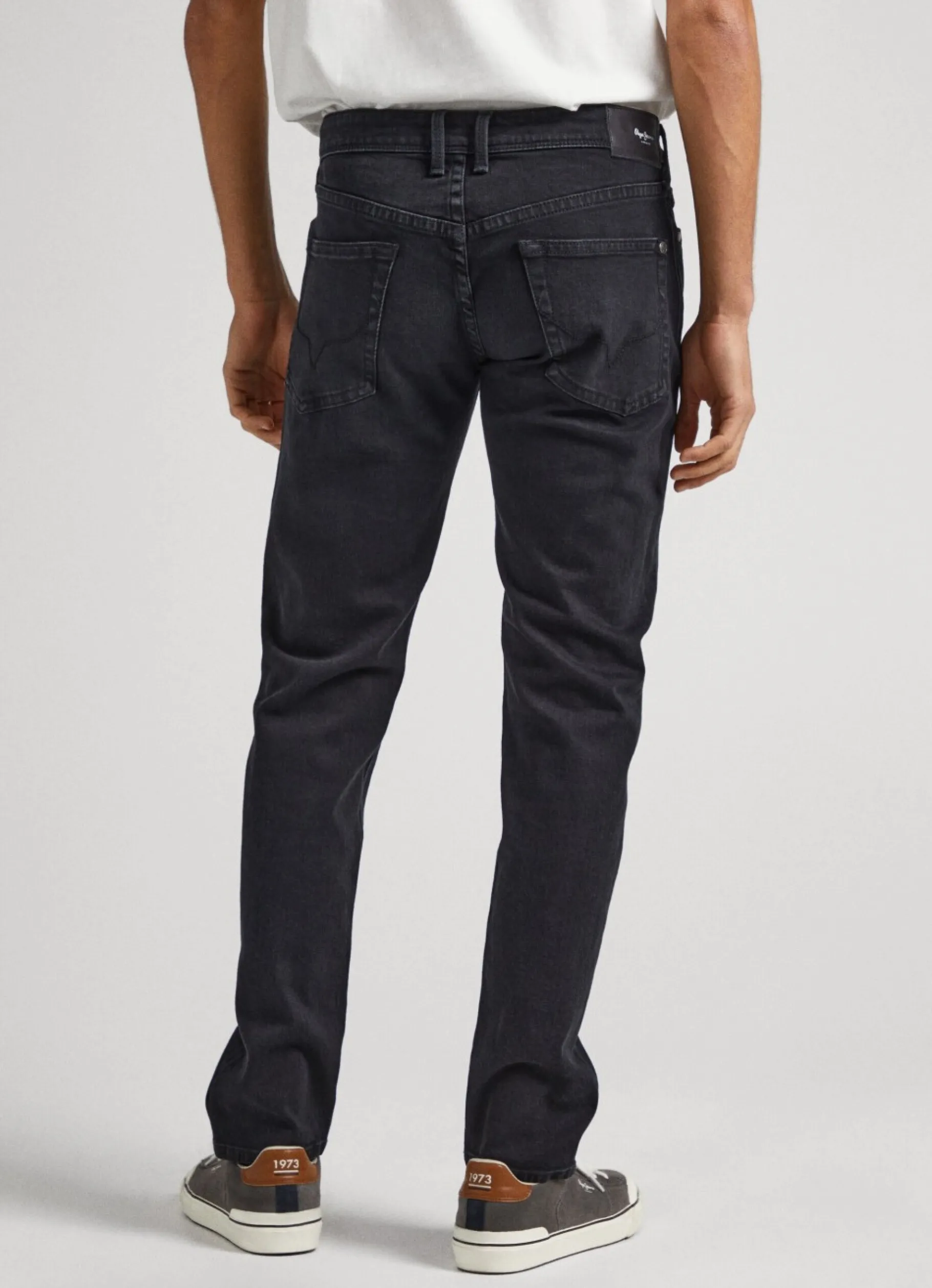 Men Pepe Jeans Hatch Slim Fit Low-Rise Jeans