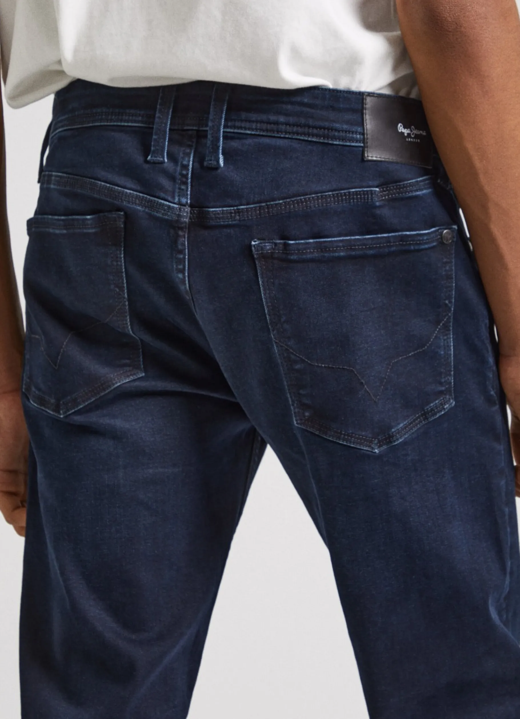Men Pepe Jeans Hatch Slim Fit Mid-Rise Jeans