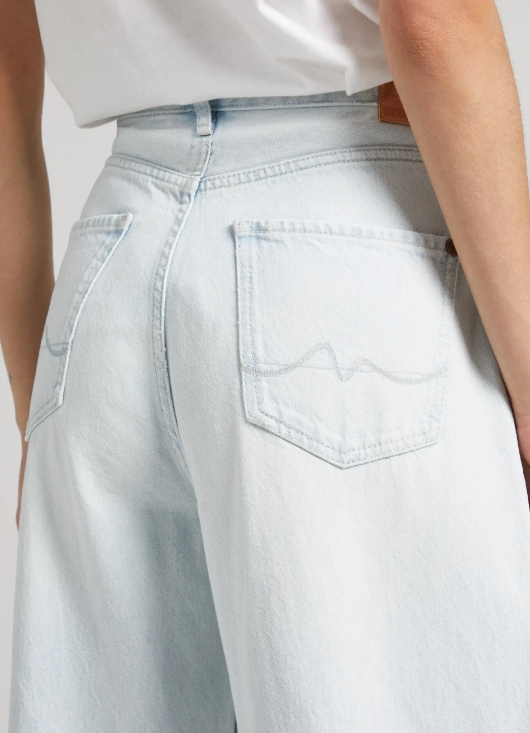Women Pepe Jeans Jaimy Wide Fit High-Rise Jeans