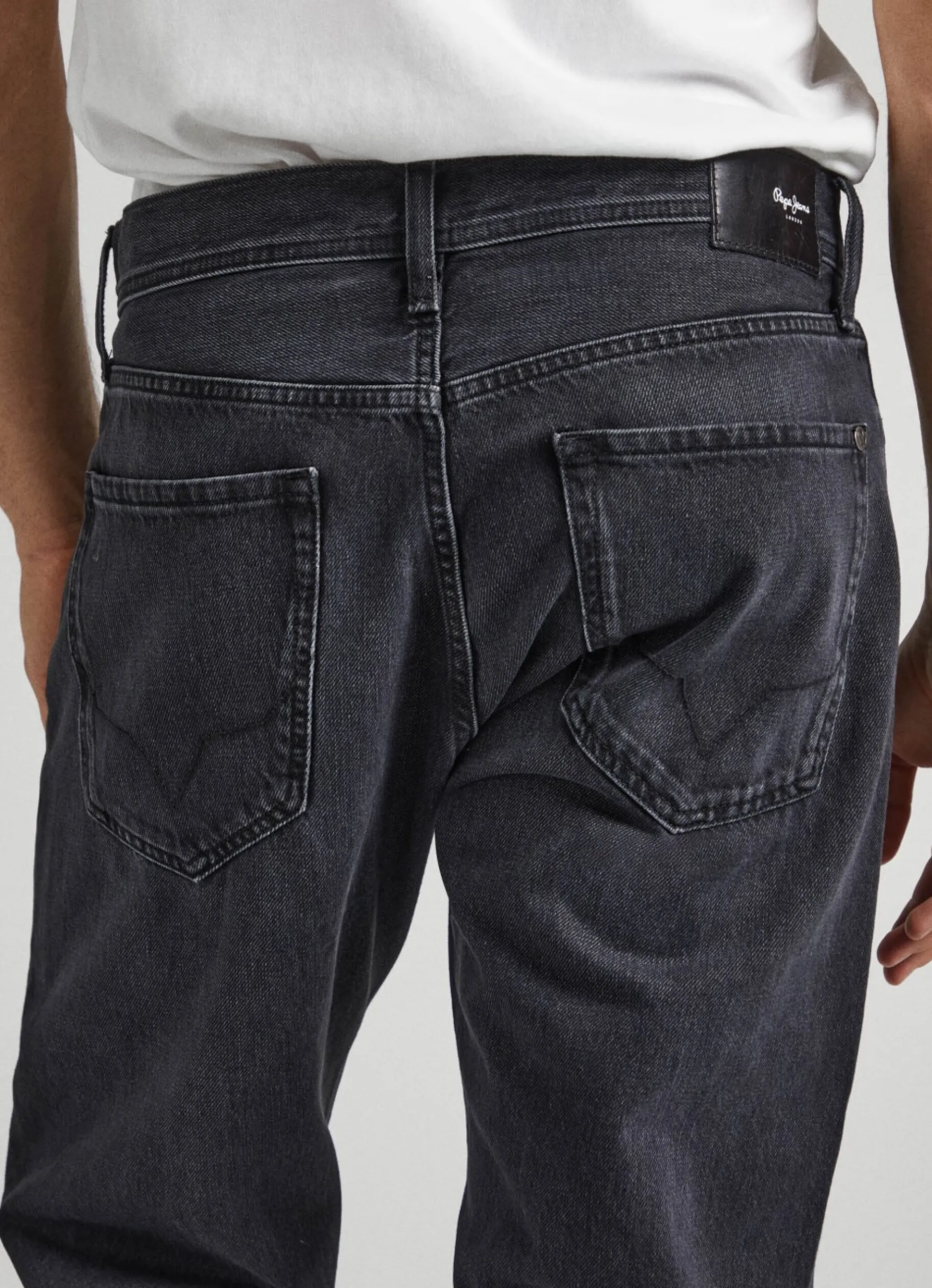 Men Pepe Jeans Penn Relaxed Fit Drop-Rise Jeans