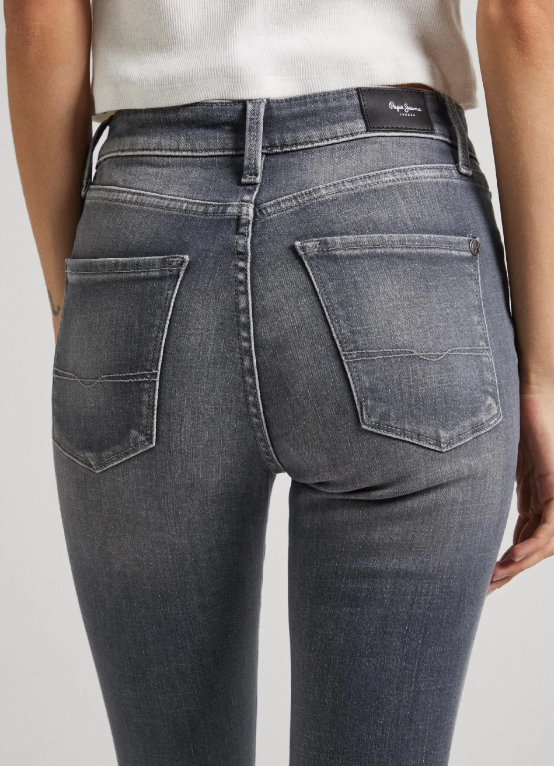 Women Pepe Jeans Regent Skinny Fit High-Rise Jeans