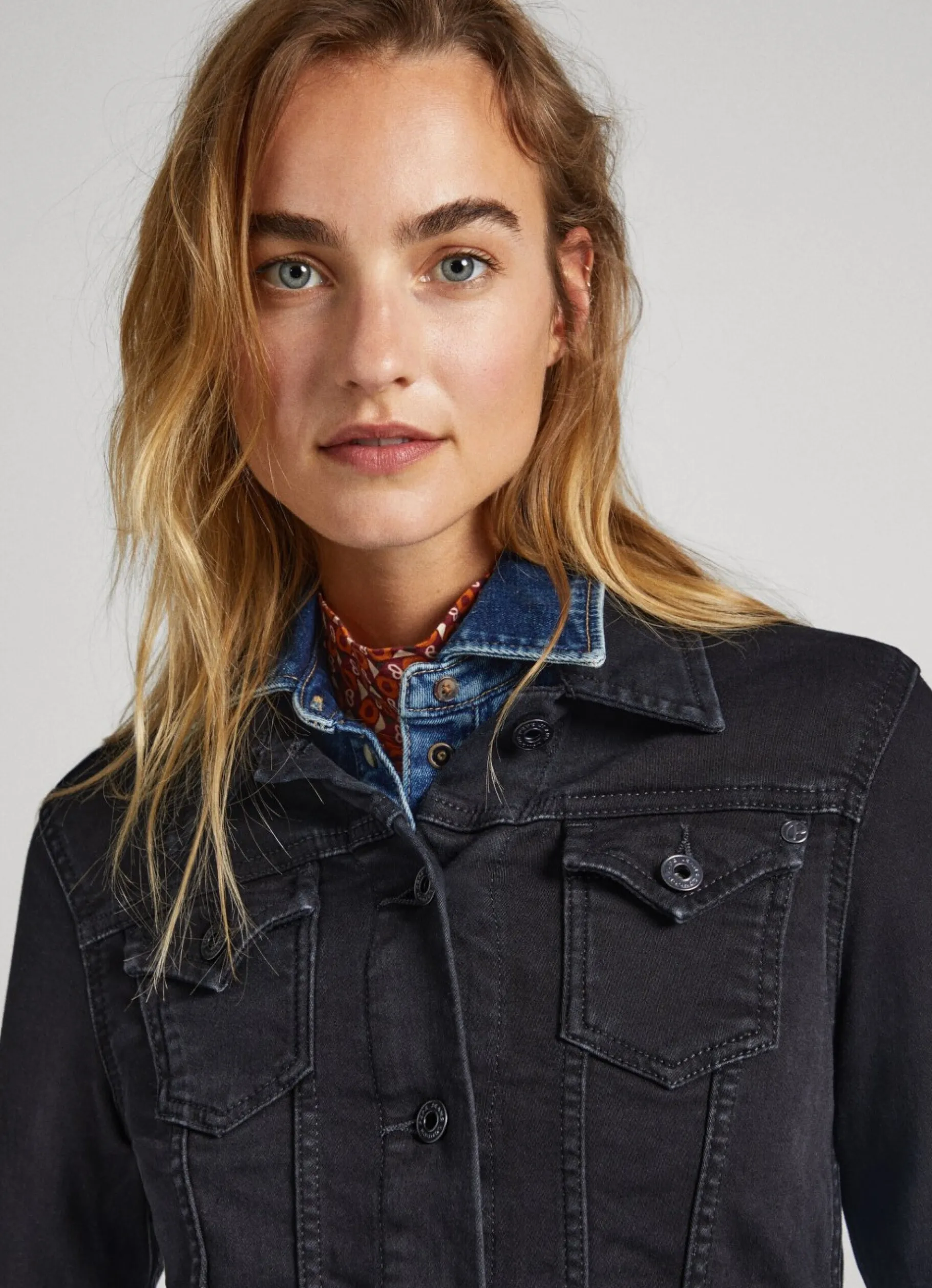 Women Pepe Jeans Regular Fit Gymdigo Jacket
