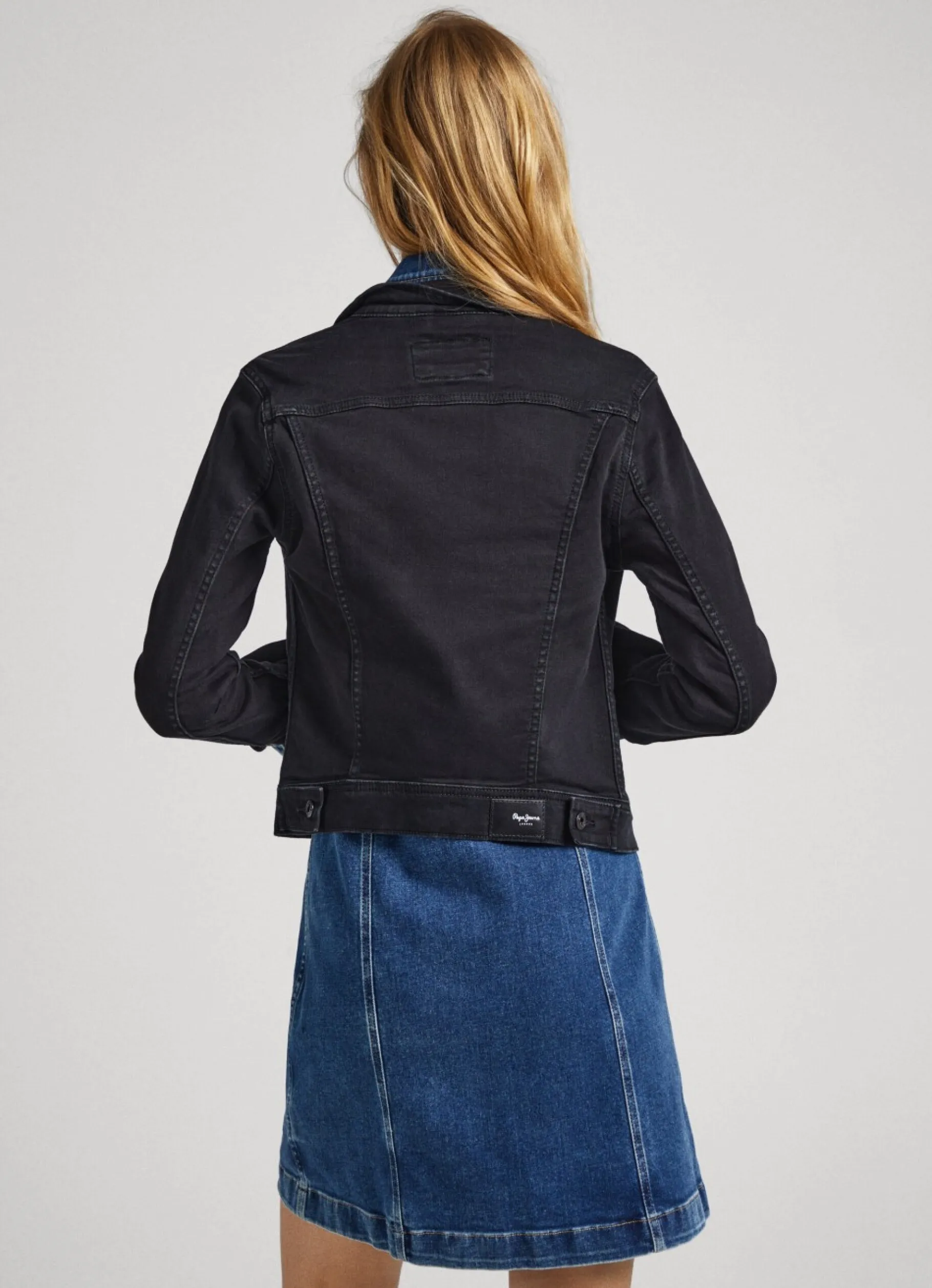 Women Pepe Jeans Regular Fit Gymdigo Jacket