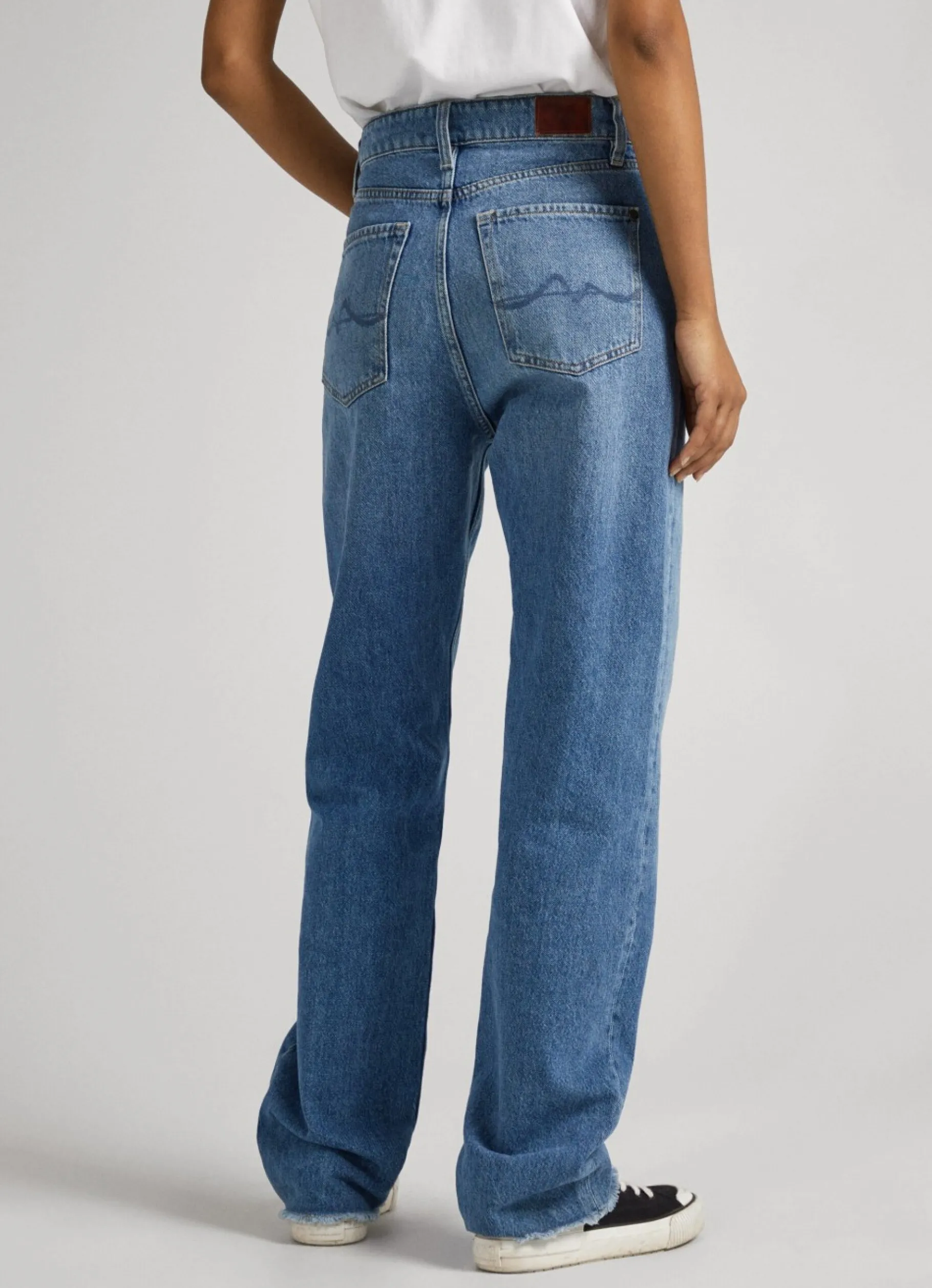 Women Pepe Jeans Robyn Regular Fit High-Rise Jeans