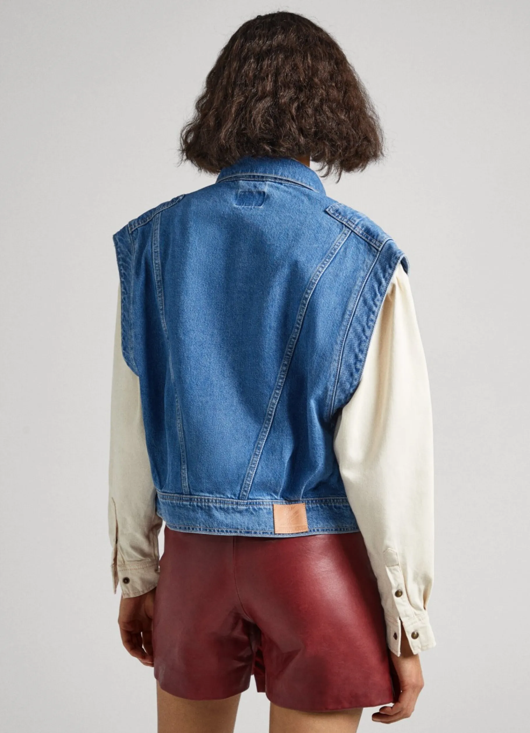 Women Pepe Jeans Sleeveless Jacket