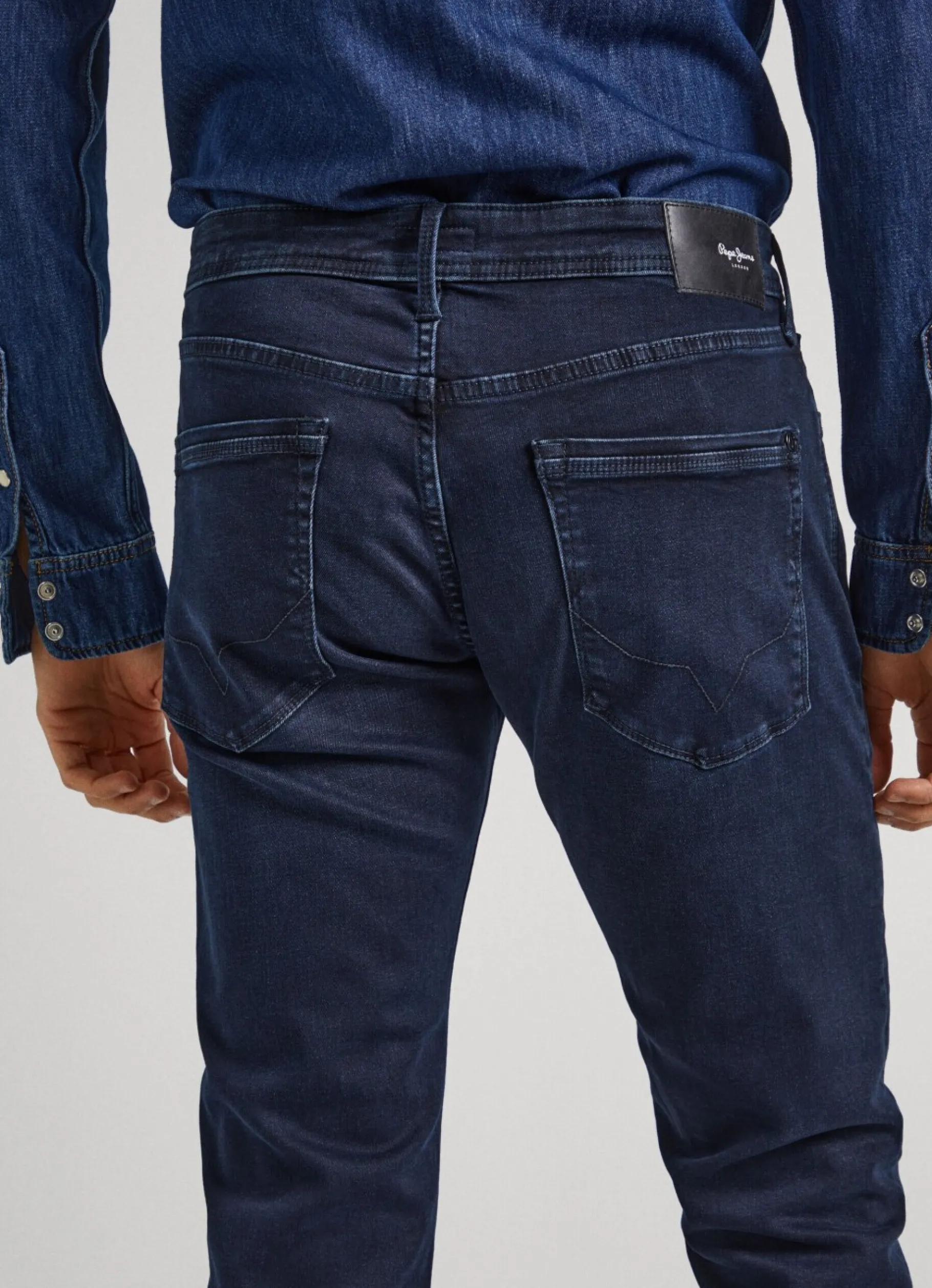 Men Pepe Jeans Stanley Regular Fit Mid-Rise Jeans