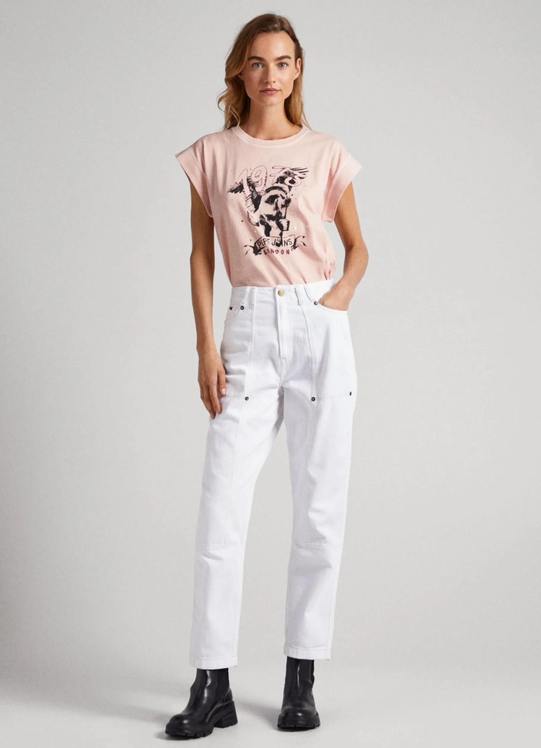 Women Pepe Jeans T-Shirt With Rhinestone Detail