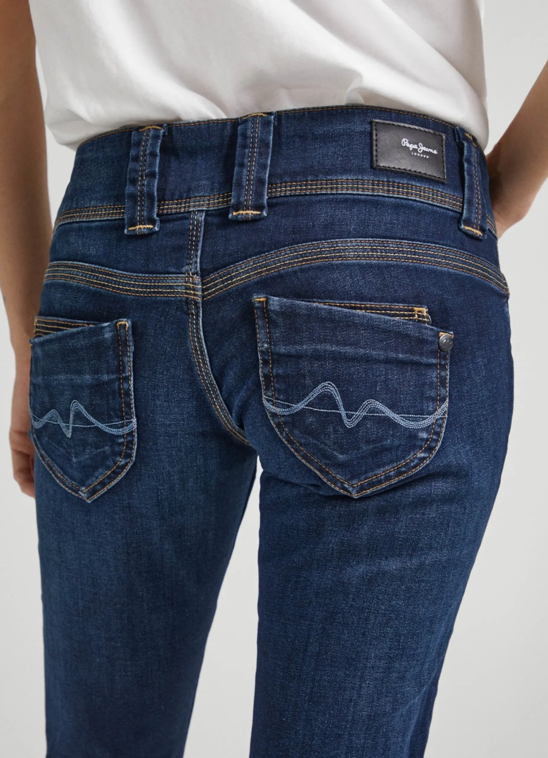 Women Pepe Jeans Venus Low Rise Regular Fit Jeans