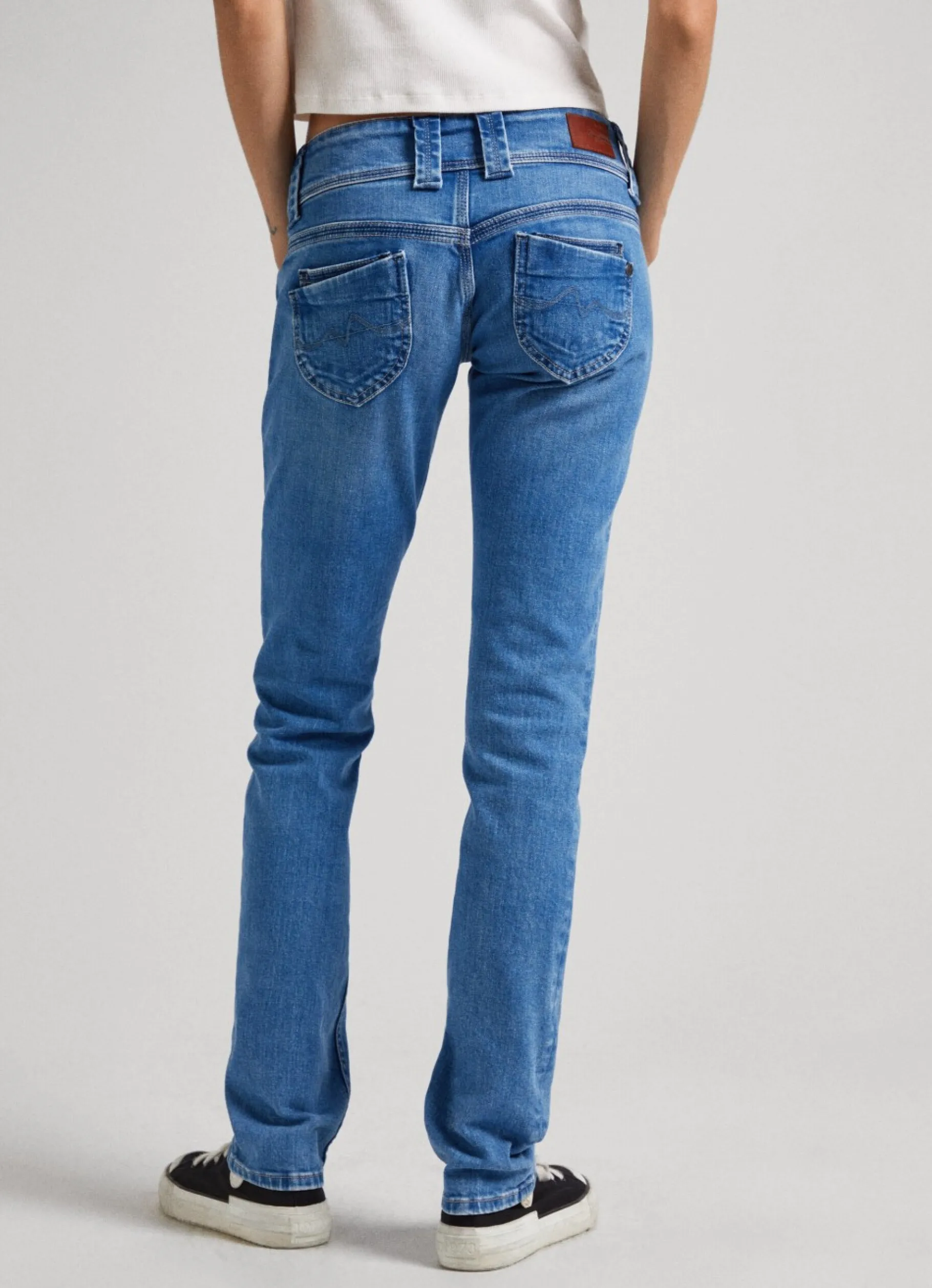 Women Pepe Jeans Venus Regular Fit Low-Rise Jeans