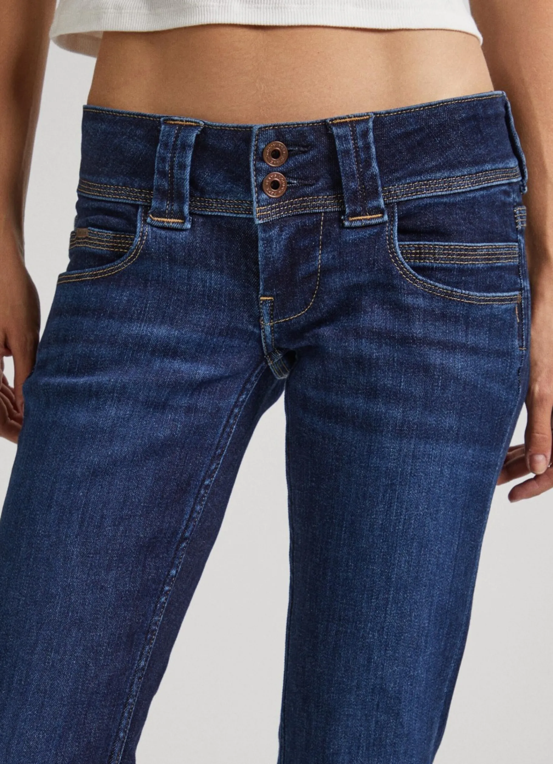 Women Pepe Jeans Venus Regular Fit Low-Rise Jeans