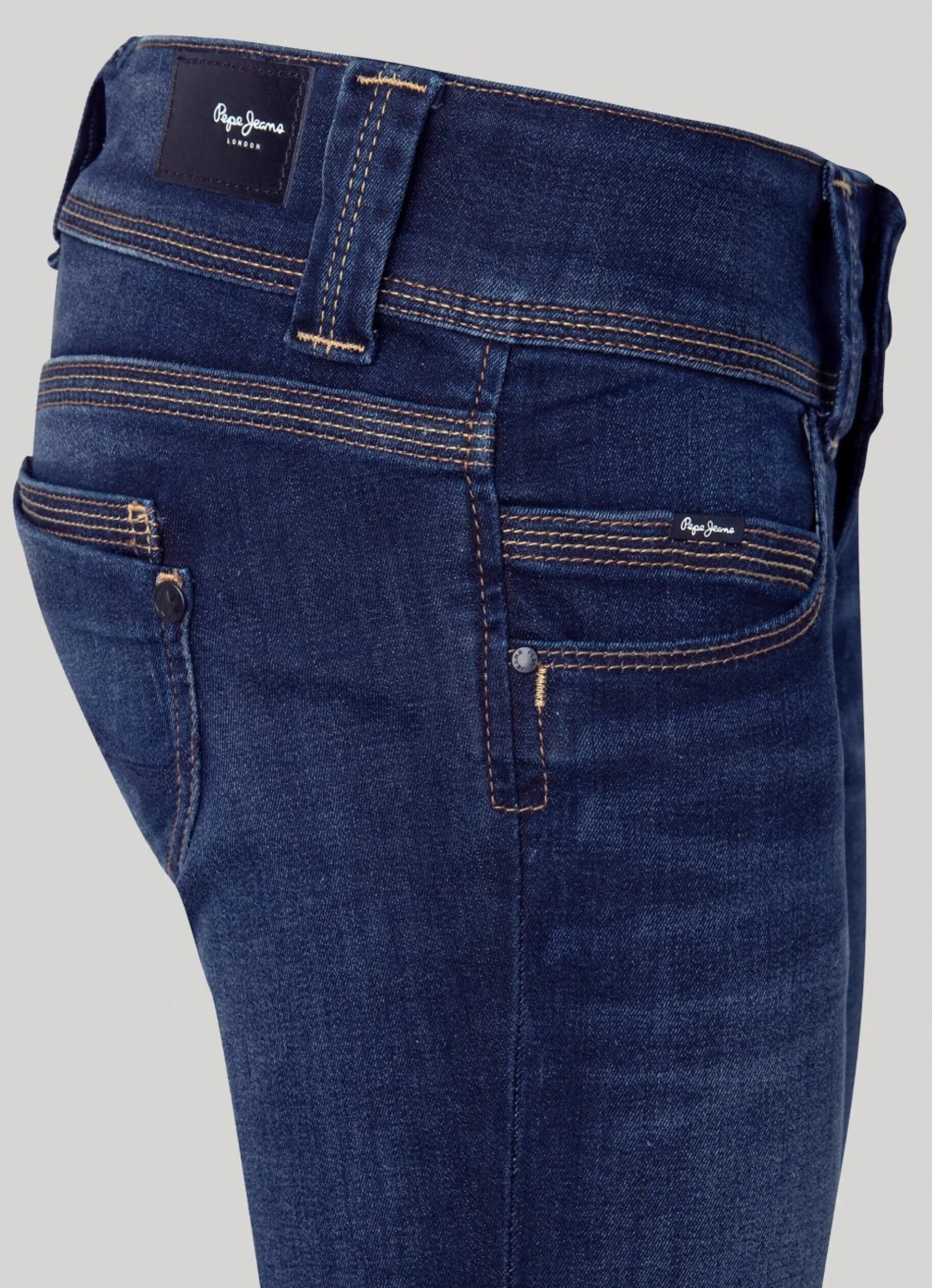Women Pepe Jeans Venus Regular Fit Low-Rise Jeans