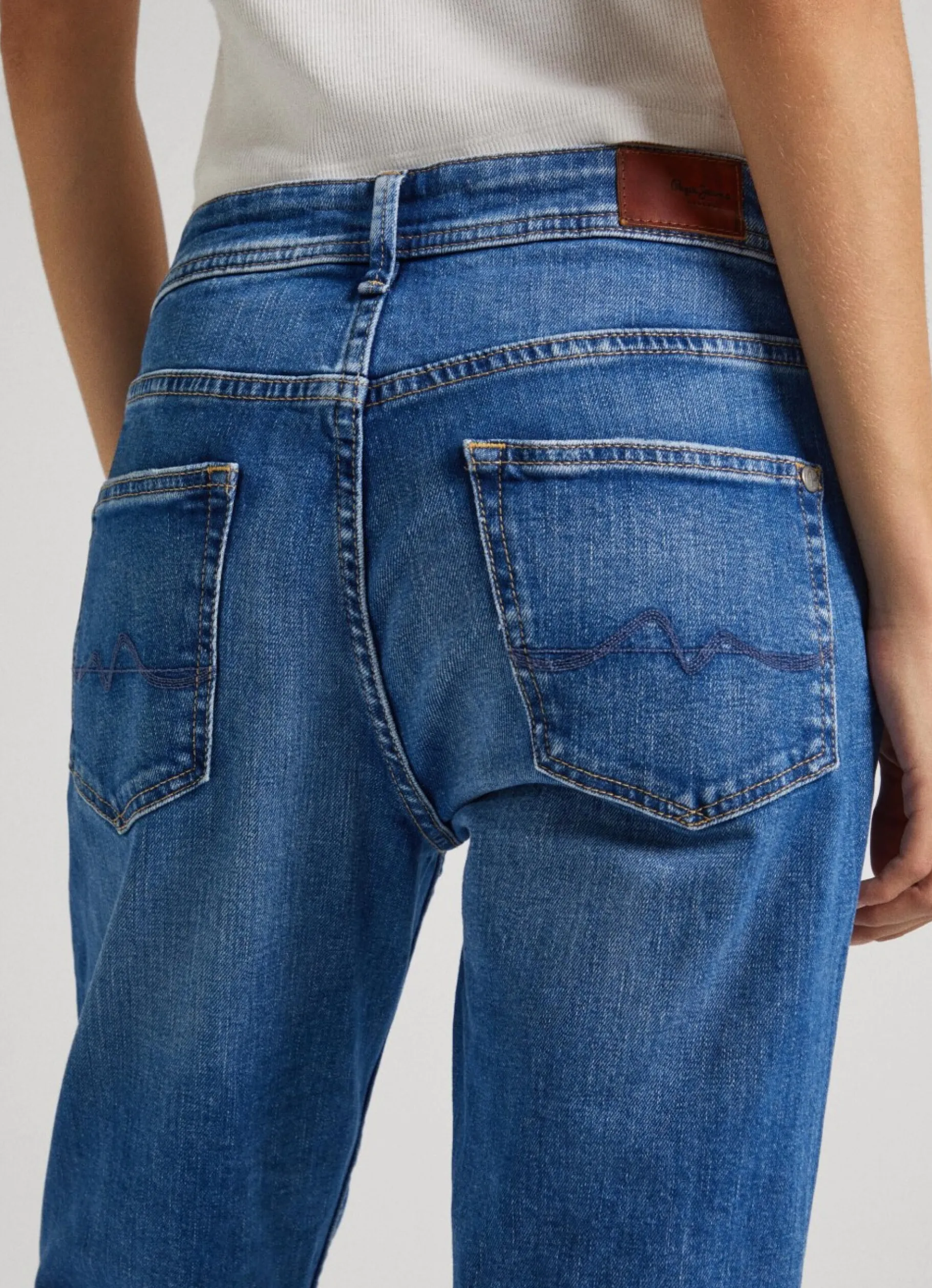 Women Pepe Jeans Violet Relaxed Fit High Waist Jean
